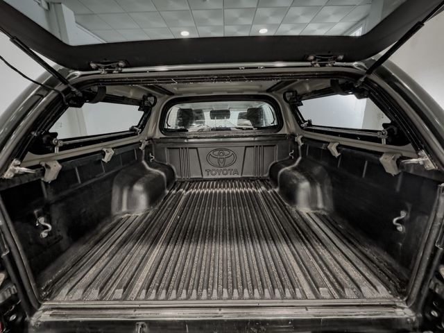 Toyota Hilux 2.4 D-4D Cabina Doble GX