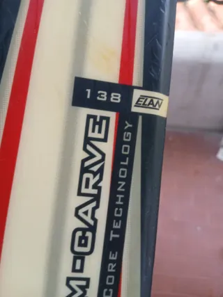 Sci Elan con attacchi