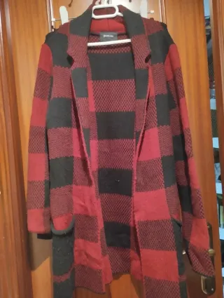 Cárdigan cuadros Stradivarius