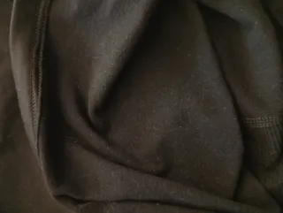 Maglia nera collo alto