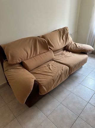 Sofá de 2 plazas beige y marrón