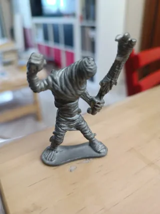 Negociable.Miniatura plomo Grenadier Giant mummy