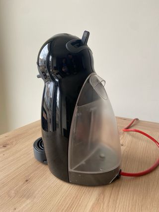 Cafetera Dolce Gusto Negra