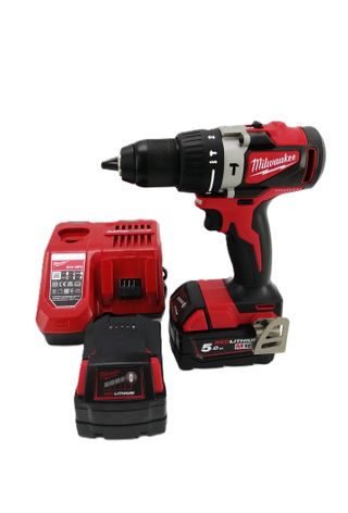 Milwaukee M18 BLPD2 +2 baterías 5.0 aH + Cargador
