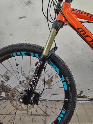 Bicicleta MONDRAKER FACTOR Doble 27.5 talla M
