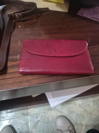 Cartera de mujer roja
