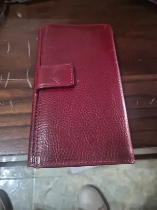 Cartera de mujer roja