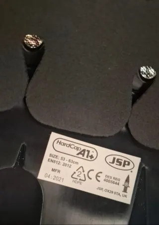 Casco seguridad JSP tipo gorra