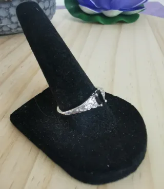 Anillo Espinela Negra Natural Ajustable