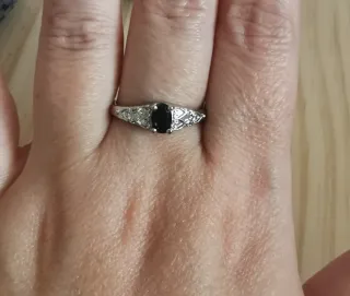 Anillo Espinela Negra Natural Ajustable