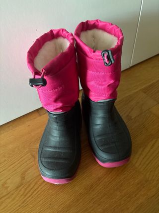 Botas de nieve infantiles rosas y negras