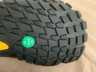 Zapatillas SAGUARO Negras Talla 38 Nuevas