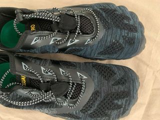 Zapatillas SAGUARO Negras Talla 38 Nuevas