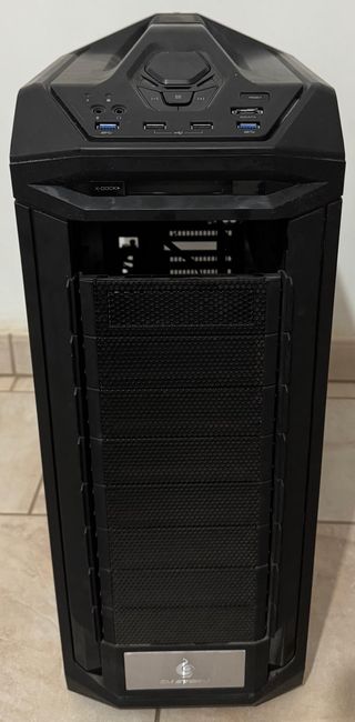 Cooler Master CMSTORM TROOPER + Alimentatore G750M