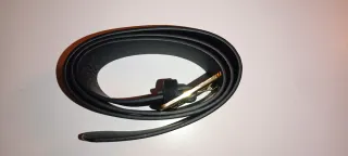 Cinturón negro mujer hebilla dorada 80 CMS.