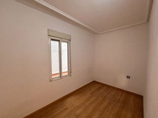Piso en venta en Benicalap en Valencia