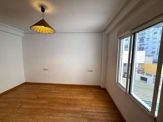 Piso en venta en Benicalap en Valencia