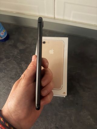 iPhone 7 32 GB Negro
