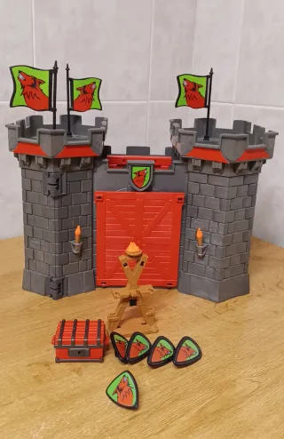 Playmobil Castillo Maletín Lobo
