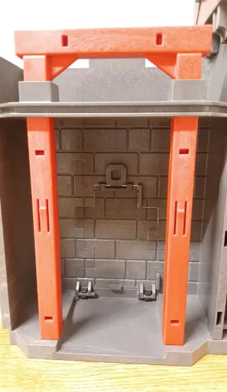 Playmobil Castillo Maletín Lobo