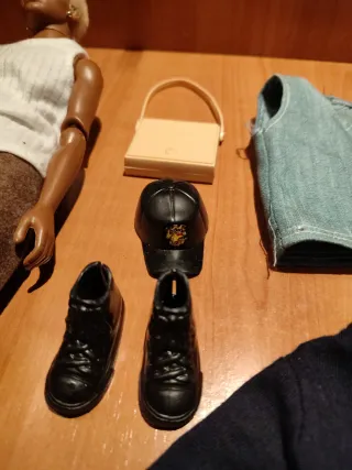 Muñeca Flavas Barbie negra afro mattel 2003