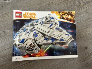 Lego 75212 Halcón Milenario y figuras.