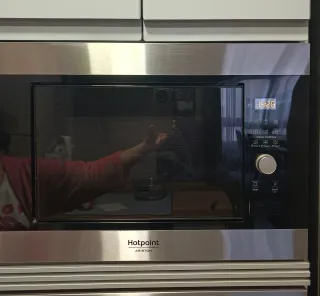 Microondas Hotpoint Ariston NO Calienta