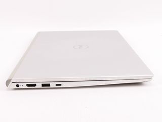 Dell Inspiron 5402 - i7-1165G7 - 16GB - 512GB -14"