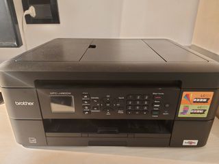Stampante multifunzione Brother MFC-J480DW