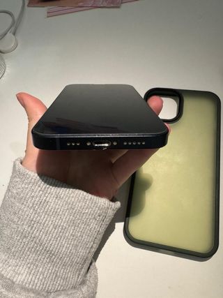 iPhone 13 128GB Medianoche