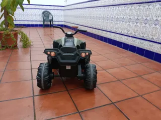 2 Motos eléctricas infantil 4x4