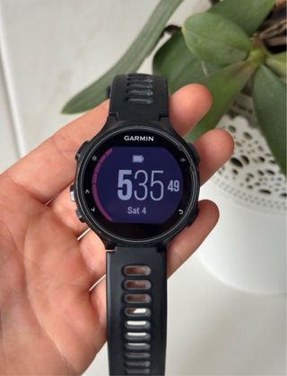 Garmin Forerunner 735xt Triathlon Nero
