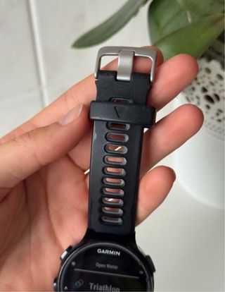 Garmin Forerunner 735xt Triathlon Nero