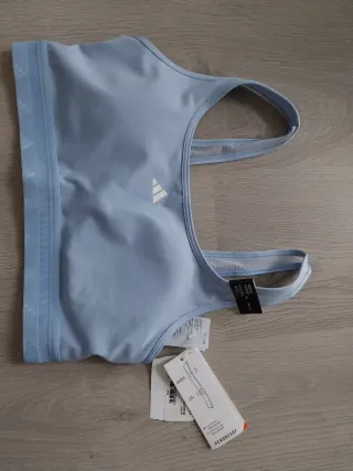 Top deportivo Adidas azul