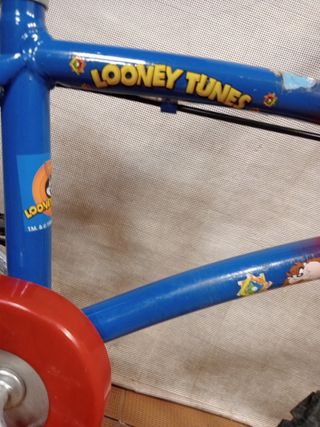 Bicicleta Looney tunes . niños