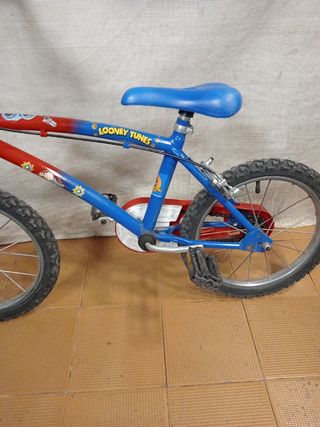 Bicicleta Looney tunes . niños