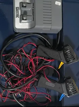 Scalextric TR2 Automatic y 2 mandos EXIN