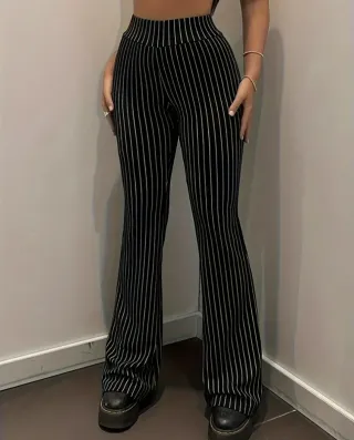 Pantalones de rayas negros