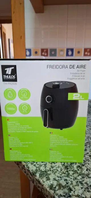 Freidora de aire THULOS 2L nueva