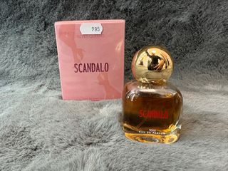 Perfume Scandal de Reyes Queens
