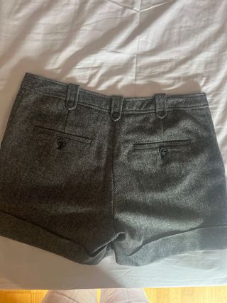 Pantalón corto H&M gris