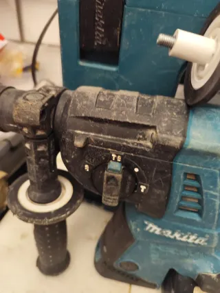 Kit Makita Taladro Atornillador y Radial