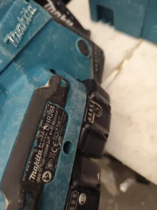 Kit Makita Taladro Atornillador y Radial