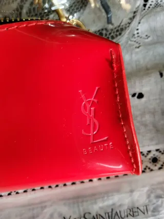 Necesser/Portafoglio Yves Saint Laurent Rosso