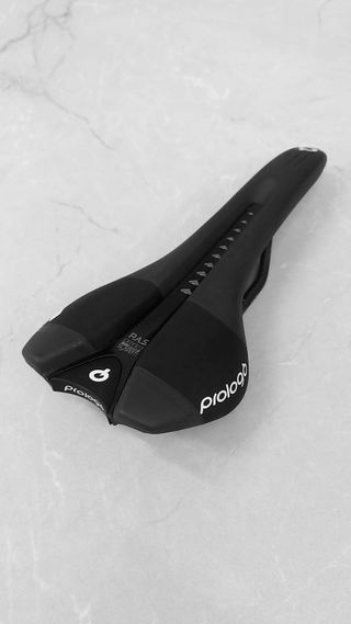 Prologo Nago Evo PAS System Saddle Carbonio nuovo