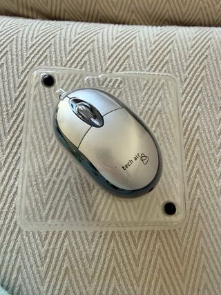 Ratón Logitech B100 USB Negro