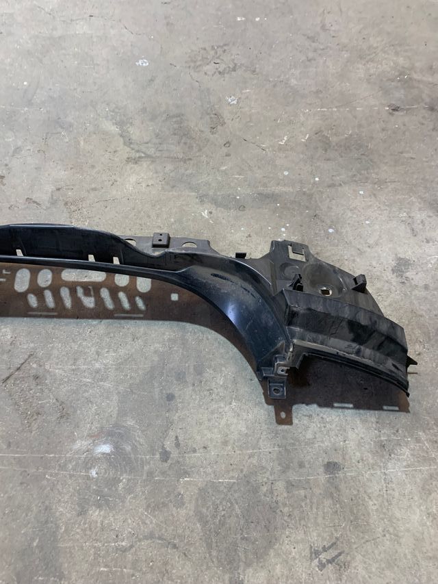 Soporte Paragolpes BMW F10