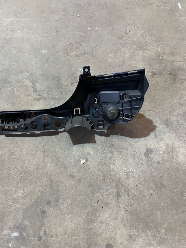 Soporte Paragolpes BMW F10