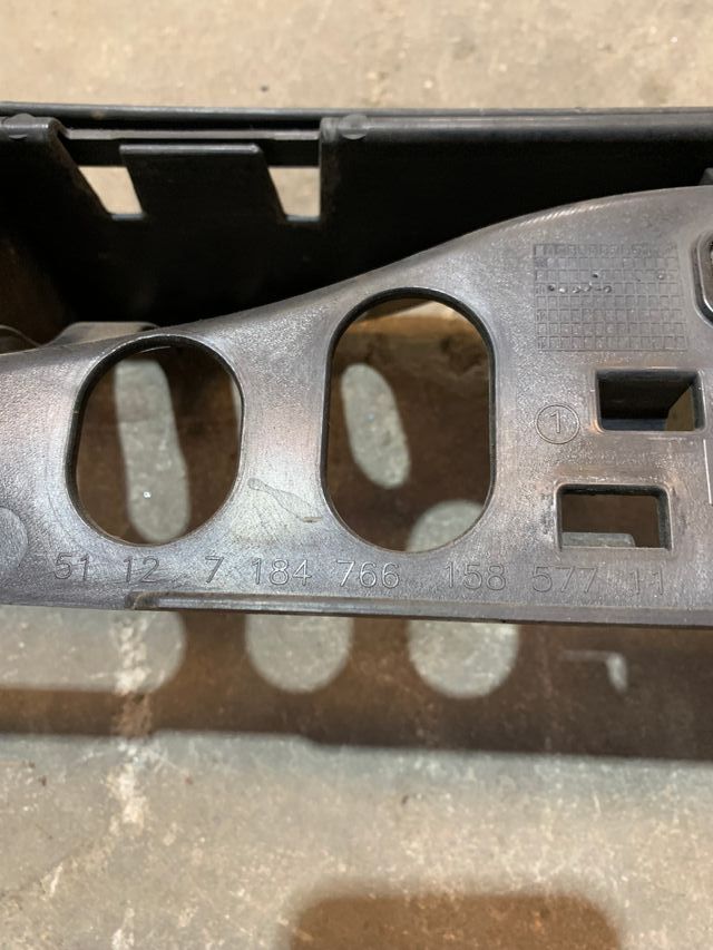 Soporte Paragolpes BMW F10