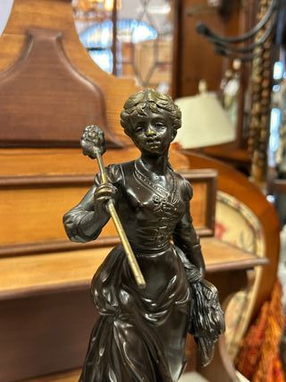 Escultura Bronce Campesina Soher